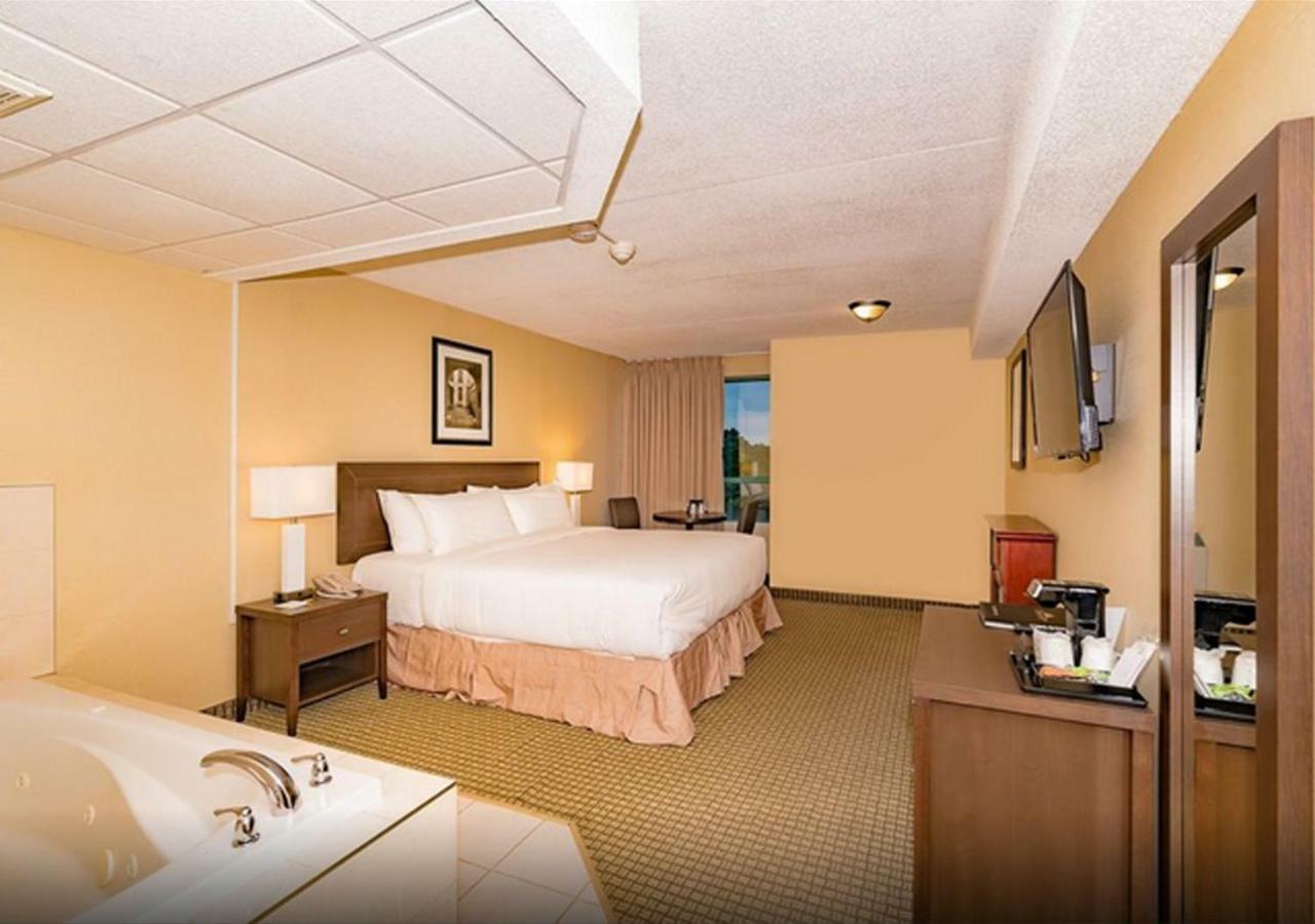 Days Inn By Wyndham Niagara Falls Lundys Lane Exterior foto