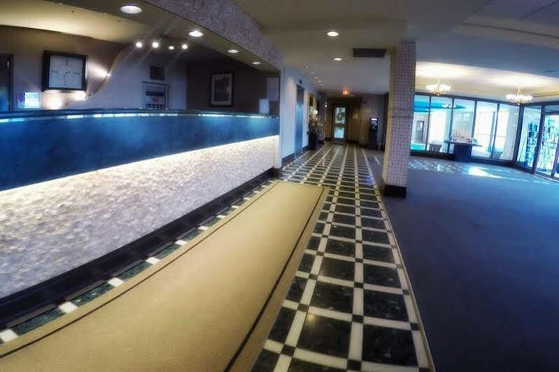 Days Inn By Wyndham Niagara Falls Lundys Lane Exterior foto